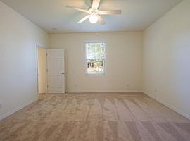 2709 Nw 42nd Ave, Cape Co Rent 750 Deposit 750 Total 1500 in Cape Coral, FL (Photo 12 of 12)