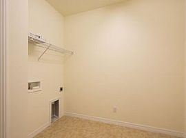 2709 Nw 42nd Ave, Cape Co Rent 750 Deposit 750 Total 1500 in Cape Coral, FL (Photo 5 of 12)