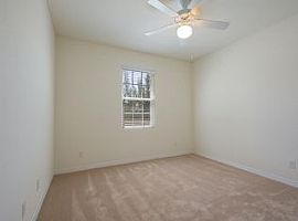2709 Nw 42nd Ave, Cape Co Rent 750 Deposit 750 Total 1500 in Cape Coral, FL (Photo 7 of 12)