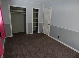 134 E B St, Pinedale, Wy Rent 650 Deposit 650 Total 1300 in Pinedale, WY (Photo 7 of 8)