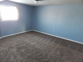 134 E B St, Pinedale, Wy Rent 650 Deposit 650 Total 1300 in Pinedale, WY (Photo 8 of 8)