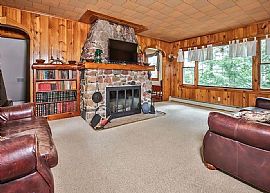 W Bakely Cir Minocqua, Wi 54548 4 Beds 2 Baths 2,400 Sqft in Minocqua, WI (Photo 2 of 2)