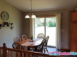 961 Daily Rd, Hudson, Wi 54016 4 Beds 3 Baths 2,800 Sqft in Hudson, WI (Photo 2 of 9)