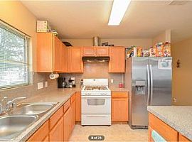 5843 Silver Oak, Missouri City, Tx 77459 3 Beds 2 Baths in Missouri City, TX (Photo 2 of 8)