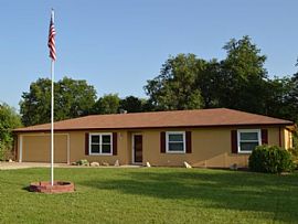 6733 Deer Trail Rd, Manhattan, Ks 66503 3 Beds 2 Baths 1,440 Sq in Manhattan, KS