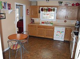 6733 Deer Trail Rd, Manhattan, Ks 66503 3 Beds 2 Baths 1,440 Sq in Manhattan, KS (Photo 8 of 9)