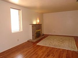 3014 N 24th Pl, Phoenix, Az 85016 2 Beds 2 Baths 1,176 Sqft in Phoenix, AZ (Photo 2 of 10)