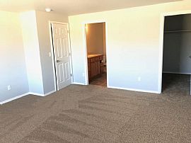 3 Bedrooms, 2 Baths 1400 Sqft in Moses Lake, WA (Photo 2 of 9)