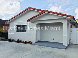 2468 W 70 Pl, Hialeah, Fl, 33016 in Hialeah, FL