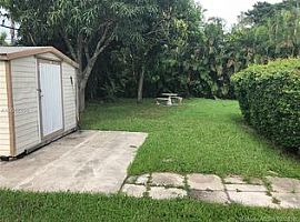 25 Nw 143rd St, Rent Is $900 and Deposit Is $900 in Miami, FL (Photo 11 of 11)