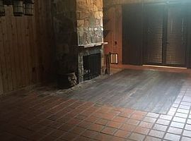 11320 Sw 114th Lane Cir, Rent Is $900 and Deposit Is $900 in Miami, FL (Photo 2 of 9)