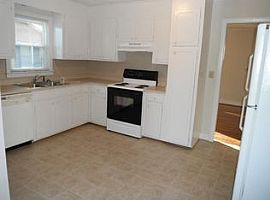 159 Vallejo Cir, Rent Is $500 and Deposit Is $500 in Columbia, SC (Photo 3 of 6)