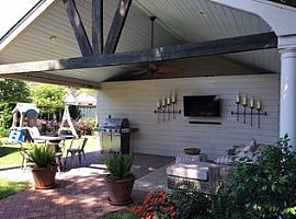 4 Beds 3 Baths For More Information Call Or Text (979) 493-0047 in Metairie, LA (Photo 4 of 12)