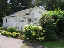 42b Boston Post Rd, Guilford, Ct 06437 in Guilford, CT