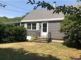 18 Sunset Dr, Old Lyme, Ct 06371 in Old Lyme, CT