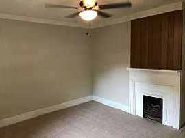 424 S Congress St, York, Sc 29745 3 Beds 1 Bath 1,580 Sqft in York, SC (Photo 2 of 2)