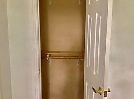 5514 Vernon Rd,Rent Is $700 and Deposit Is $700 in Jacksonville, FL (Photo 5 of 12)