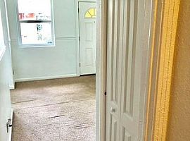 5514 Vernon Rd,Rent Is $700 and Deposit Is $700 in Jacksonville, FL (Photo 8 of 12)