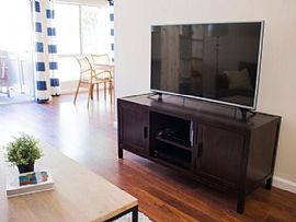 1 Bed 1 Bath Near Apple Camous  in Santa Clara, CA