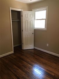19 Bridwell Ave, Rent Is $500 and Deposit Is $500 in Greenville, SC (Photo 6 of 11)