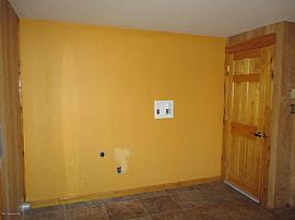 3420 Crestwood Dr, East Stroudsburg, Pa 18301 3 Beds 1 Bath 1,3 in East Stroudsburg, PA (Photo 4 of 4)