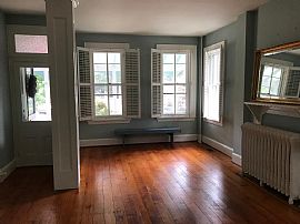 411 W Union St, West Chester, Pa 19382 5 Beds 2.5 Baths 2,500 S in West Chester, PA (Photo 3 of 3)