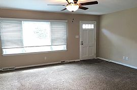 339 Aspen St, Warminster, Pa 18974 3 Beds 1.5 Baths 1,144 Sqft in Warminster, PA (Photo 2 of 2)