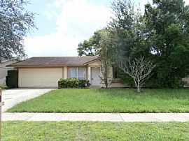 Roomy 3 Bedroom, 2 Bath Single Family Home in Orlando, FL (Photo 7 of 9)