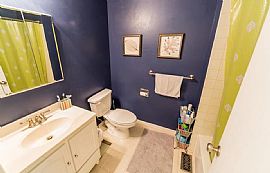 Vernon Hills, Il 60061 2 Beds 2 Baths in Vernon Hills, IL (Photo 7 of 7)