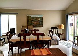 2 Beds 1.5 Baths in Mundelein, IL (Photo 4 of 5)