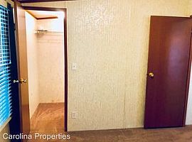 310 Resthome Rd, Wilkesboro, Nc 28697 3 Beds 2 Baths 1,323 Sqft in Wilkesboro, NC (Photo 10 of 12)