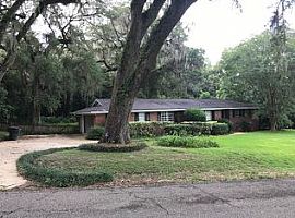 804 Waverly Rd, Tallahassee, Fl 32312 in Tallahassee, FL