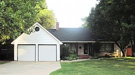 2709 Somerset Pl, Oklahoma City, Ok 73116 3 Beds 3 Baths 2,145  in Oklahoma City, OK (Photo 2 of 2)