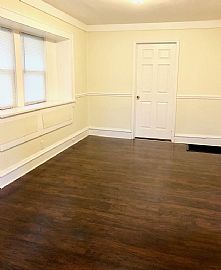 87 W Cuyahoga Falls Ave, Akron, Oh 44310 3 Beds 2 Baths 1,487 S in Akron, OH (Photo 2 of 2)