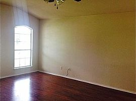 5708 Cobalt Ln, Killeen, Tx 76542 Rent $700 and Dep $700 in Killeen, TX (Photo 5 of 6)