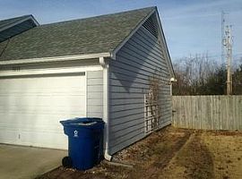 9898 Cherokee Dr, Olive Branch, Ms in Olive Branch, MS (Photo 5 of 10)