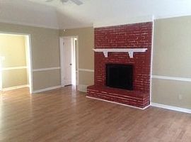 9898 Cherokee Dr, Olive Branch, Ms in Olive Branch, MS (Photo 6 of 10)