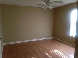 9898 Cherokee Dr, Olive Branch, Ms in Olive Branch, MS (Photo 9 of 10)