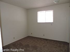 415 Maple St, Fernley, Nv 89408 in Fernley, NV (Photo 11 of 11)