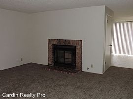 415 Maple St, Fernley, Nv 89408 in Fernley, NV (Photo 2 of 11)