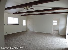 415 Maple St, Fernley, Nv 89408 in Fernley, NV (Photo 5 of 11)