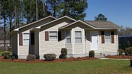 626 Windcrest.  2 Bedroom 1 Bath in Dublin, GA