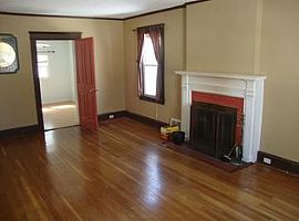 64 4th Ave, Berea, Oh 44017 Rent$600 Anddep $600 in Berea, OH (Photo 2 of 5)