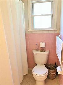 12 Echo Ln, Newburgh, Ny 12550 3 Beds 1 Bath 1,036 Sqft in Newburgh, NY (Photo 4 of 4)