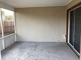 431 Veronica Ave Ne, Rent Is $1000 Amd Deposit Is $1000 in Palm Bay, FL (Photo 2 of 10)