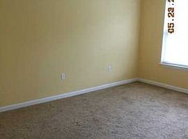 223 Whispering Pines Cir, Rent Is $1000 Amd Deposit Is $1000 in Apalachicola, FL (Photo 5 of 8)