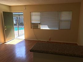 Oxnard St Van Nuys in Van Nuys, CA (Photo 4 of 9)