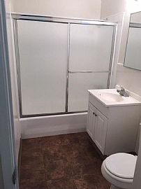 Oxnard St Van Nuys in Van Nuys, CA (Photo 8 of 9)