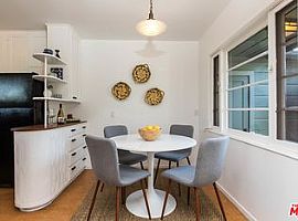 Affordable Single Family House in Los Angeles, CA (Photo 11 of 12)