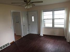 157 5th St, Prairie Du Sac, Wi 53578 in Prairie du Sac, WI (Photo 6 of 8)